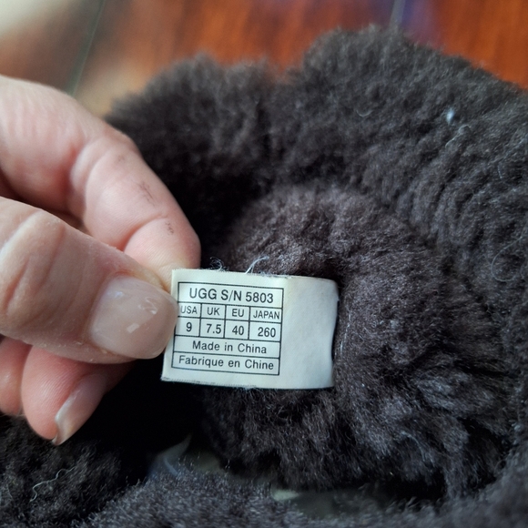 UGG Bailey Button boots - Picture 6 of 6